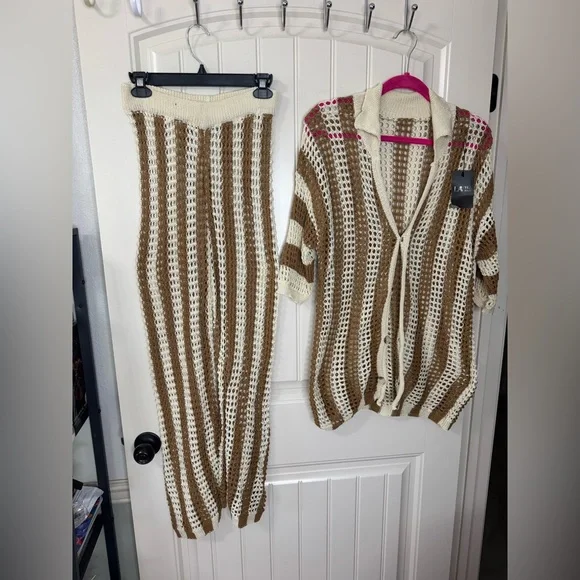 NEW w TAGS 🏷️ La Vie Crochet 2-Piece Pants & Button-Up Set (Women’s Size Medium) - Picture 5 of 12